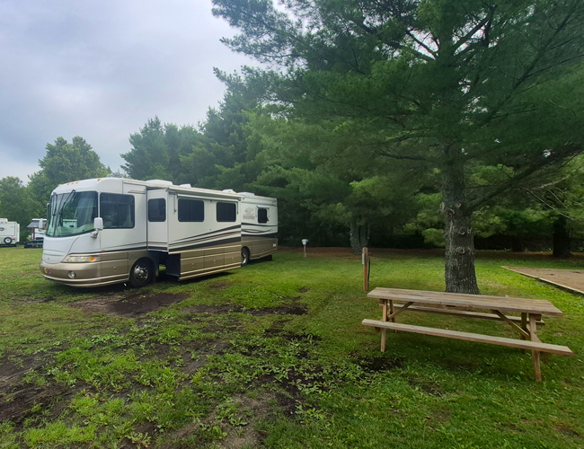 Camping et halte municipal de Nédélec